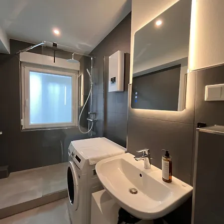 Neues 3-zimmer-city-apartment In Mit Espresso, Arbeitsplatz Und öpnv Vor Der Tür Apartamento Bielefeld