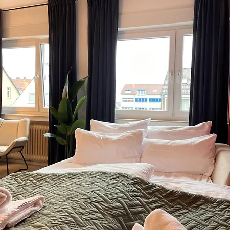 公寓 Neues 3-zimmer-city-apartment In Mit Espresso, Arbeitsplatz Und Parkplatz 比勒费尔德