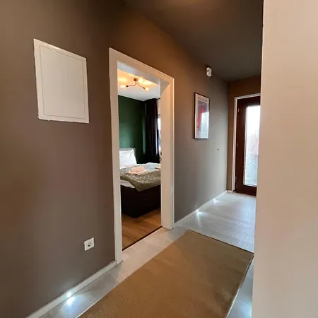 Neues 3-zimmer-city-apartment In Mit Espresso, Arbeitsplatz Und Parkplatz * 比勒费尔德