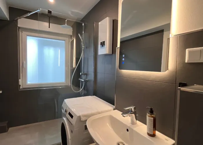 Neues 3-zimmer-city-apartment In Mit Espresso, Arbeitsplatz Und öpnv Vor Der Tür Apartamento Bielefeld