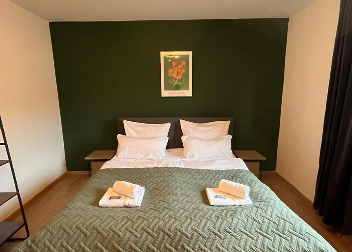 Neues 3-zimmer-city-apartment In Mit Espresso, Arbeitsplatz Und öpnv Vor Der Tür Bielefeld
