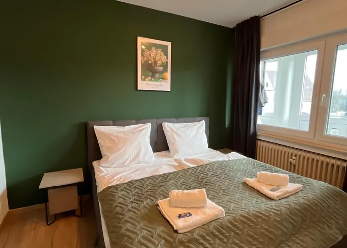 Neues 3-zimmer-city-apartment In Mit Espresso, Arbeitsplatz Und öpnv Vor Der Tür Apartamento *